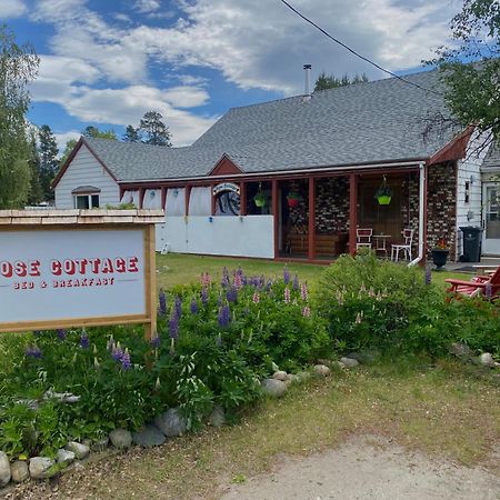 Rose Cottage Bed & Breakfast Valemount Exterior foto