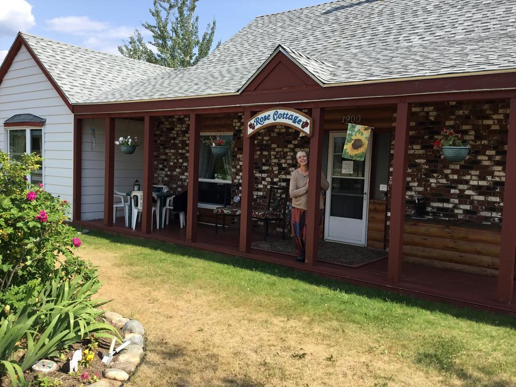 Rose Cottage Bed & Breakfast Valemount Exterior foto